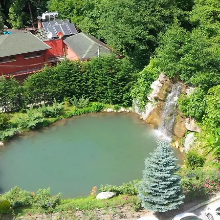 Istanbuldere Alabalikevi 3* 사판자