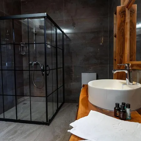 Istanbuldere Alabalikevi Couette-café 3*