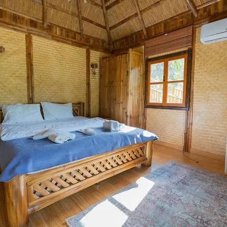 B&B Istanbuldere Alabalikevi 사판자